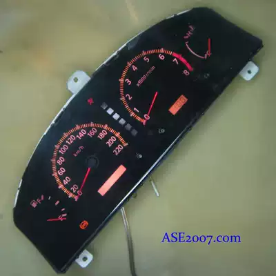 Sunshine N16 car disassembly instrument assembly to undertake maintenance without glass