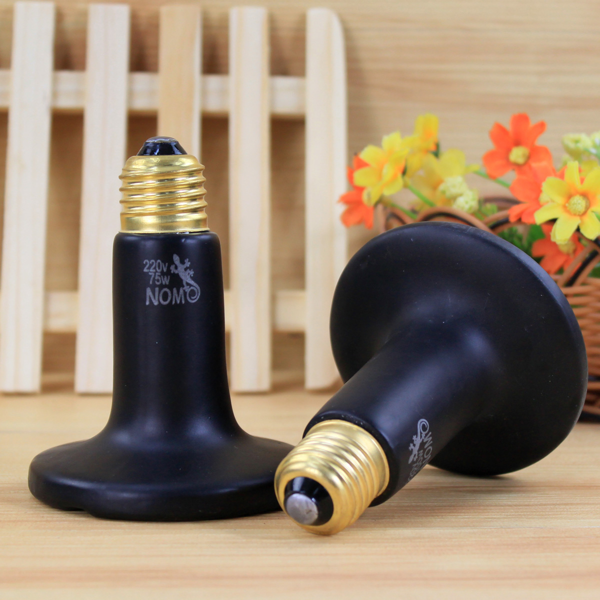 宠物用品 爬虫陶瓷加热灯宠物蛇取暖陆龟蜘蛛加温灯75w-NT02