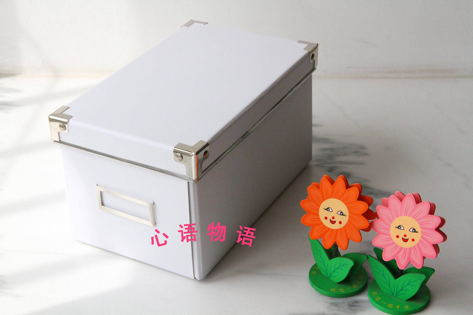 宜家风格小号白色折叠有盖欧式纸质收纳盒收纳箱整理箱储物箱纸盒