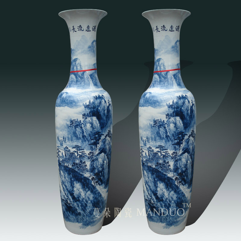 Jingdezhen hand-painted artistic conception landscape blue and white floor-standing large vase 18 meters high style enterprise opening large vase