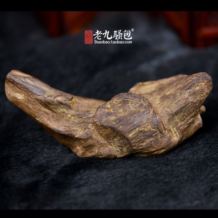 (Bodhisattva sinking water) top grade Cambodian bodhisattva agarwood 102 43g raw smell house incense excellent collection materials
