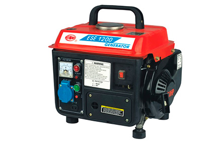 Portable generator Household mini 650w 800w gasoline generator Small 1000W silent