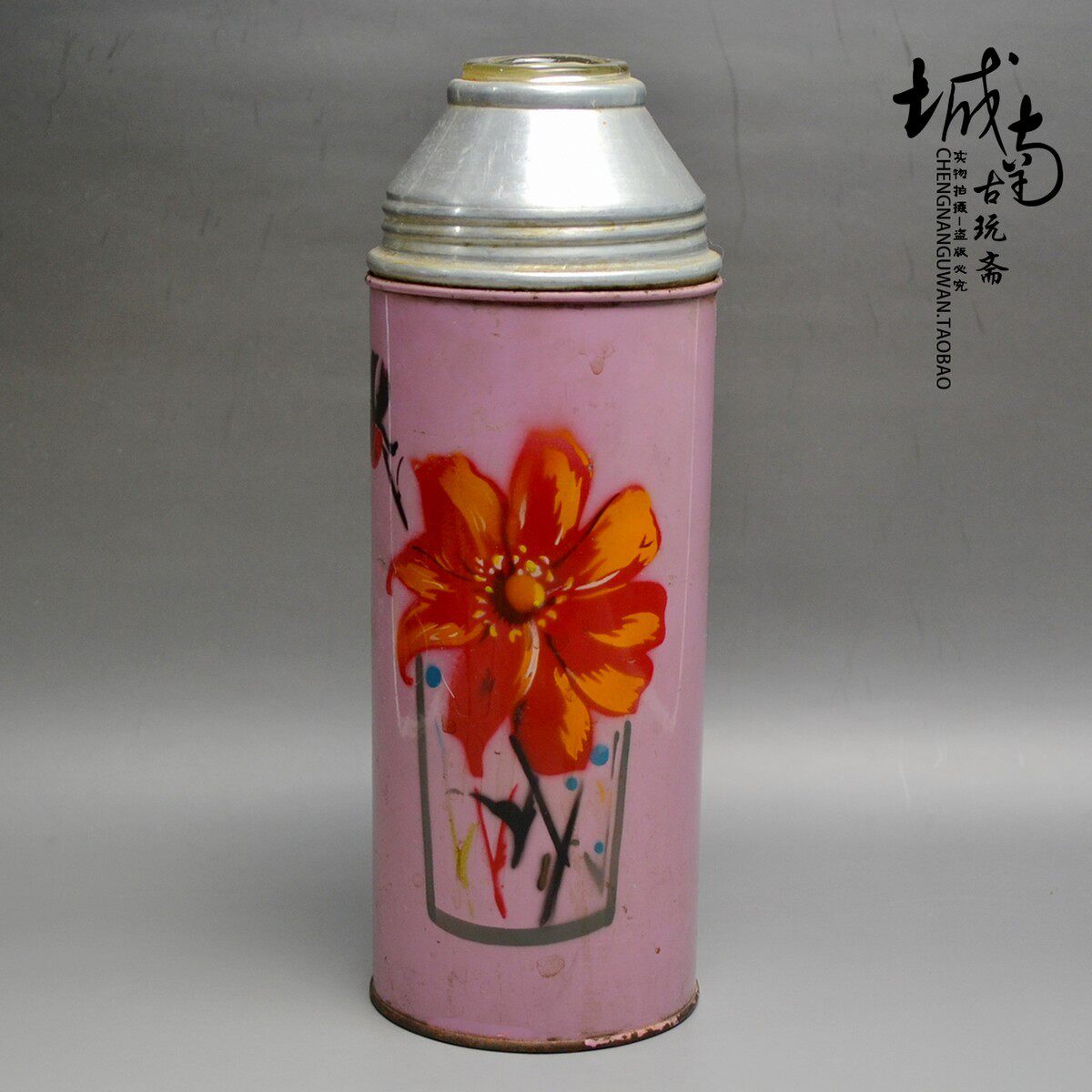 Cultural Revolution Deer Card Iron Sheet Pink Printed Small Number Insulated Warm Bottle Movie and TV props nostalgia decorative retro 7080