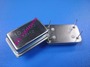 Active in-line crystal oscillator OSC clock oscillator full size rectangular DIP-4 27M 27MHZ 27 000MHZ