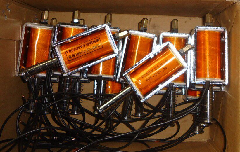 ZN63A ZN63A VS1 splitting closing coil VS1 electromagnet push-pull AC DC220V 131 Ohm closing-Taobao