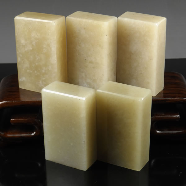 Jinshi seal carving Shoushan stone Dandong white flat Chapter 1 5x3x5cm specification chapter chapter material practice stone chapter stone stone stone