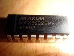 (Longda Electronics) MAX3232EPE MAX3232 DIP original spot