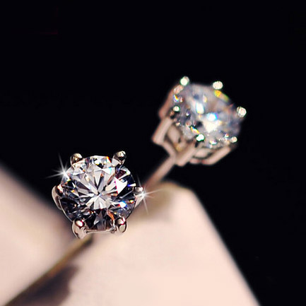 South Korea Fashion Refinement 6 Paws 0 70 7 Carat Emulation Diamond Earpin s925 Silver Pin Earrings Couple Ornaments