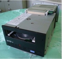 Quantum Quantum scalar 24 Tape Library dedicated drive LTO2 SCSI LVD interface tape drive