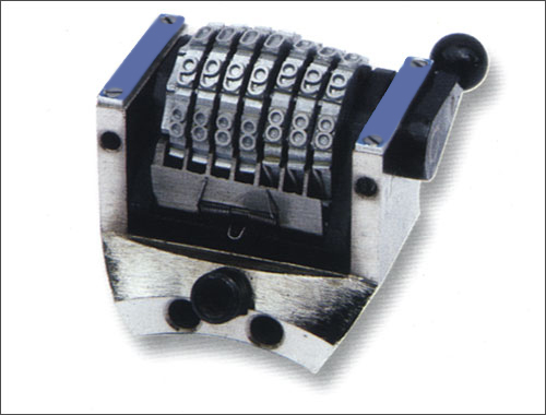 Variable bit small offset printing special number machine horizontal vertical vertical countdown number have