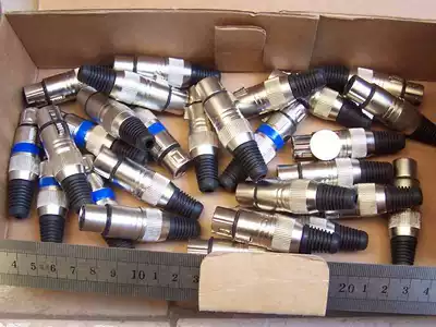 Three-core microphone Cannon plug