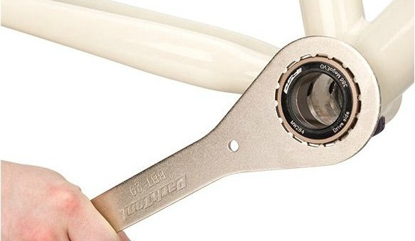 US PARK TOOL BBT-29 one-piece large fluted disc five-way central shaft tool