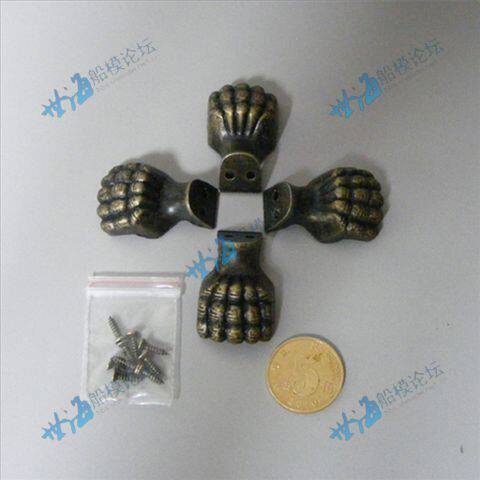 Model B model exhibition cabinet legs each bag 4 with screw metal casting boat model to show the surrounding series