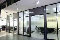 Black aluminum alloy partition office glass partition partition stainless steel glass partition Bridge Aluminum plastic steel