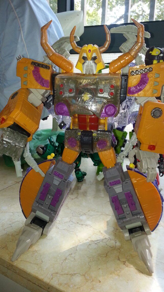 Classic Cosmic Emperor Second hand box said full 9 new 40cm high