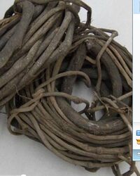 Tree Vine Artificial Dead Vine Decorative Rattan Indoor Winding Red Mountain Vine Vine Pipe Grape Leaf Branches Dry Fake Plants