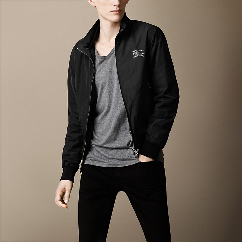 Burberry博柏利 男士前开拉链便携式短外套 36301191