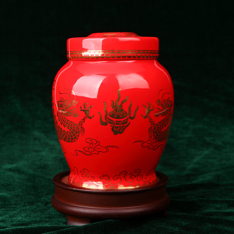 Business gifts and practical red porcelain tea pot large - sized ceramic storage tank wedding supplies home furnishing articles