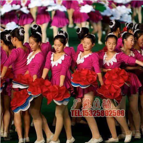 New creative folding color-changing hand-turned fan props prosperous flower opening stage dance chorus performance