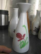 Crown Credibility Old Porcelain Cultural Revolution Handpainted Beautiful Red Orchid Plot Small Bottle Bronzed Wine Jug Holdings Inserts Vases