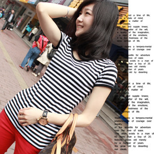 2019 spring and summer new fashion Korean striped bottoming shirt slim short-sleeved black and white horizontal striped T-shirt can be customized