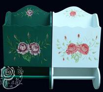 Second kill clearance European wooden towel hanging magazine rack towel rack glove box storage bucket creative home gifts