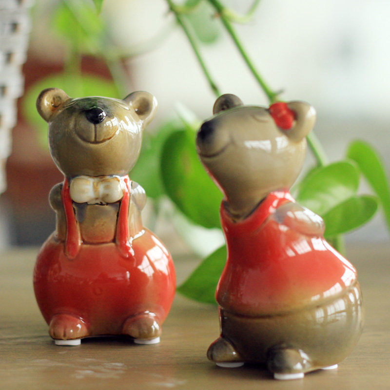 ���뻨�ҼҾ�װ��Ʒ�մɰڼ�TC237