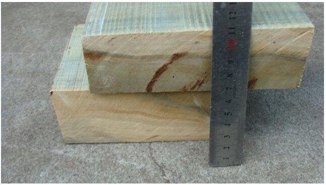 Green sandalwood slingshot material specifications 15 * 10 * 4 cm red wood slingshot red wood beads material red wood wood