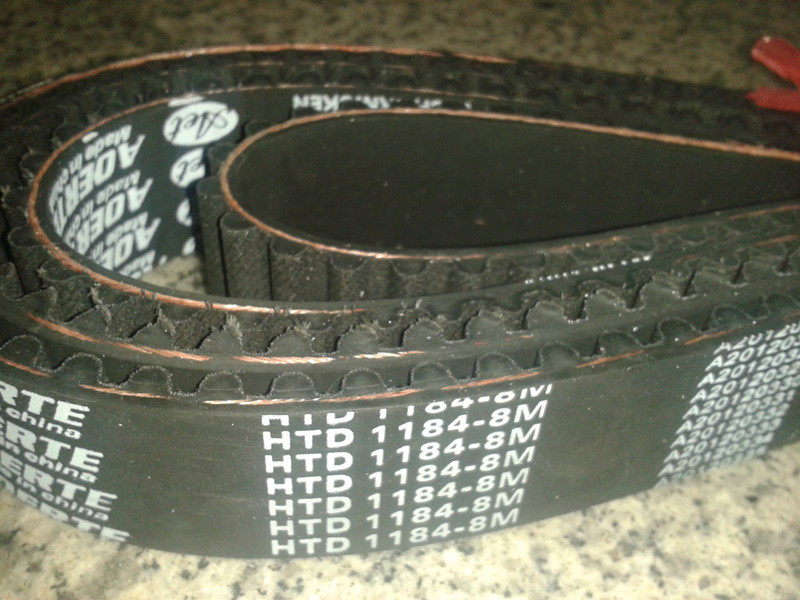 Industrial belt synchronous belt HTD-8M-1184 arc tooth black rubber transmission belt can be equipped with synchronous wheel
