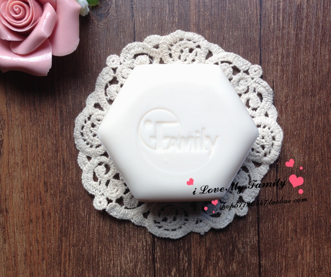 South Korean Family ultra-concentrated herbal Vitamin Soap Ultra Moisturizing Ultra Clean Bath Soap Go Grey Soap