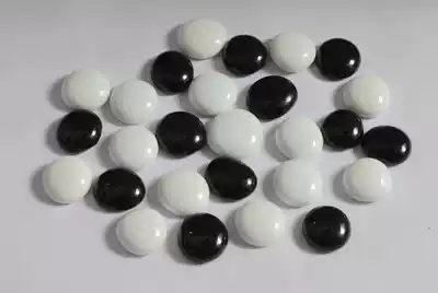 200 black and white porcelain flat beads, glass beads, gardening vases, wall stickers, home decoration, fish tank, interior decoration, landscaping
