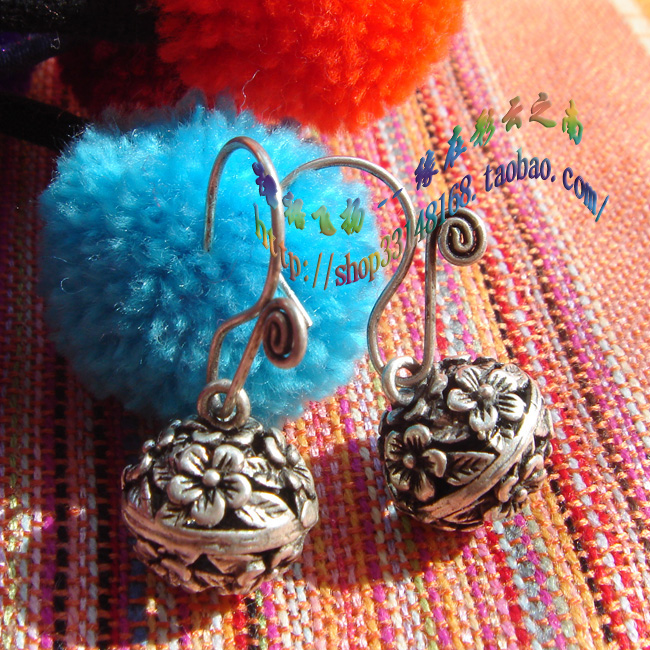 Ethnic style Miao silver hollow earrings plum fragrance
