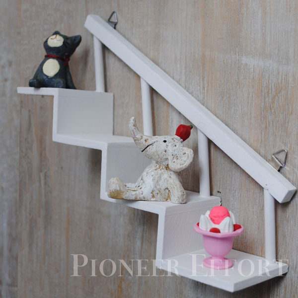 ������ʽ�������ϵ�а�ɫľ��¥��װ��Ʒ