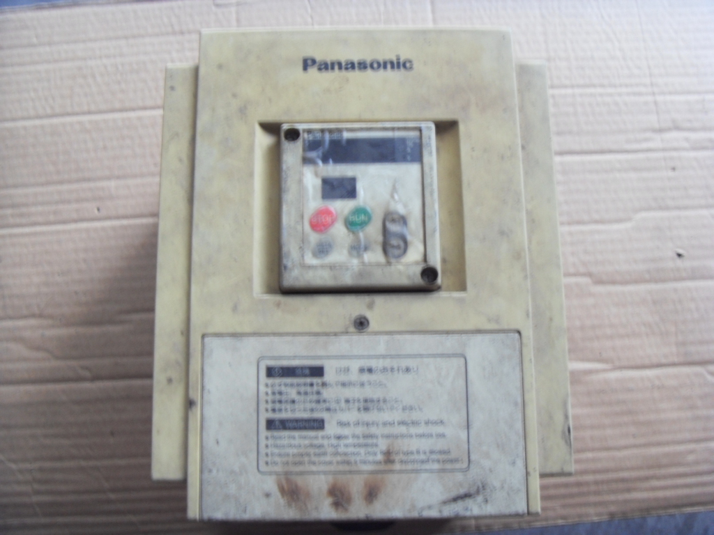 Secondhand Panasonic M1X-G2 2KW frequency converter-Taobao