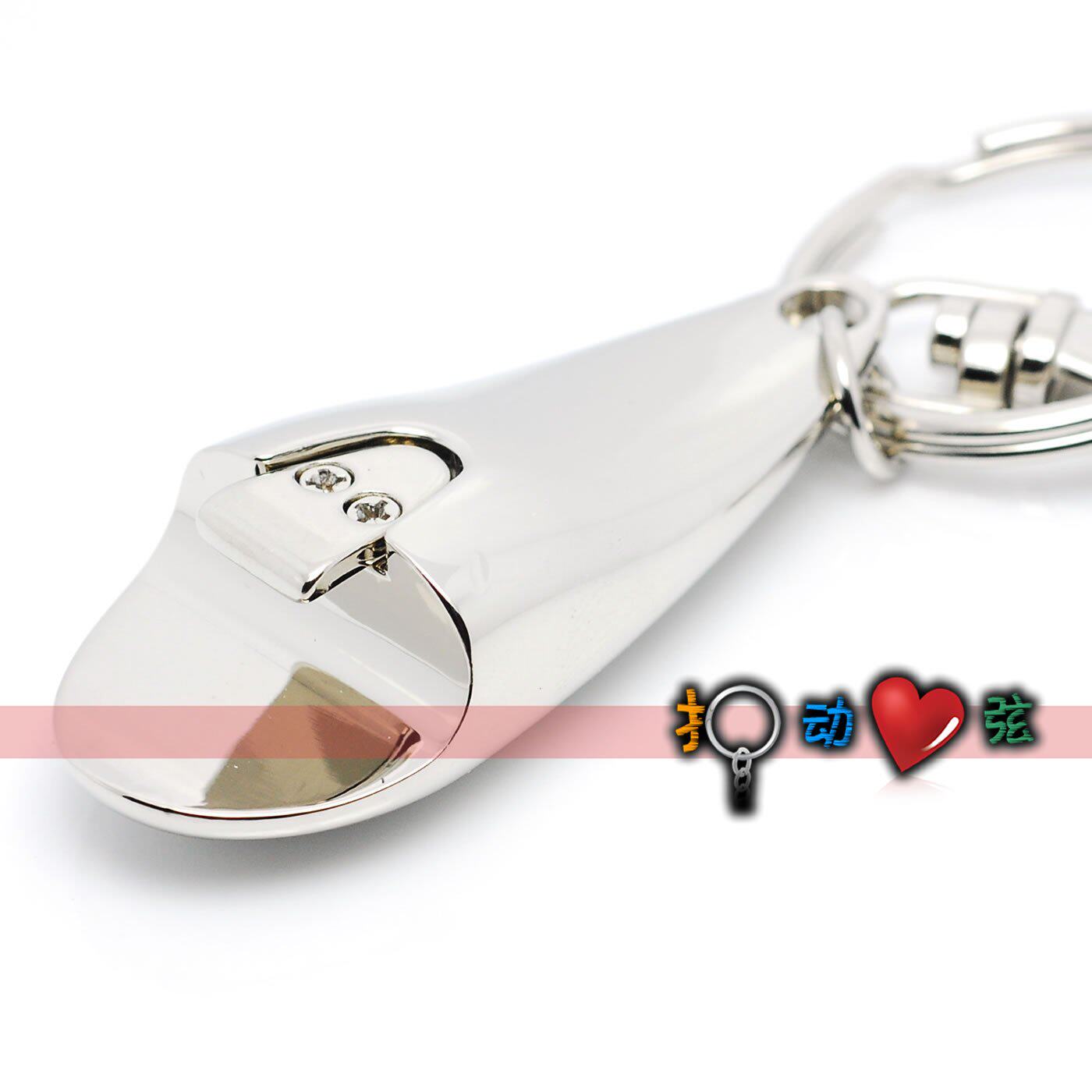 Metal silver bottle opener keychain (can lettering LOGO)Creative advertising business gift keychain 780