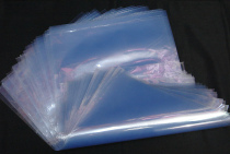 Heat shrinkable film Heat shrinkable bag PVC shrinkable film shrinkable bag 16*24CM can pack 100 DVD discs
