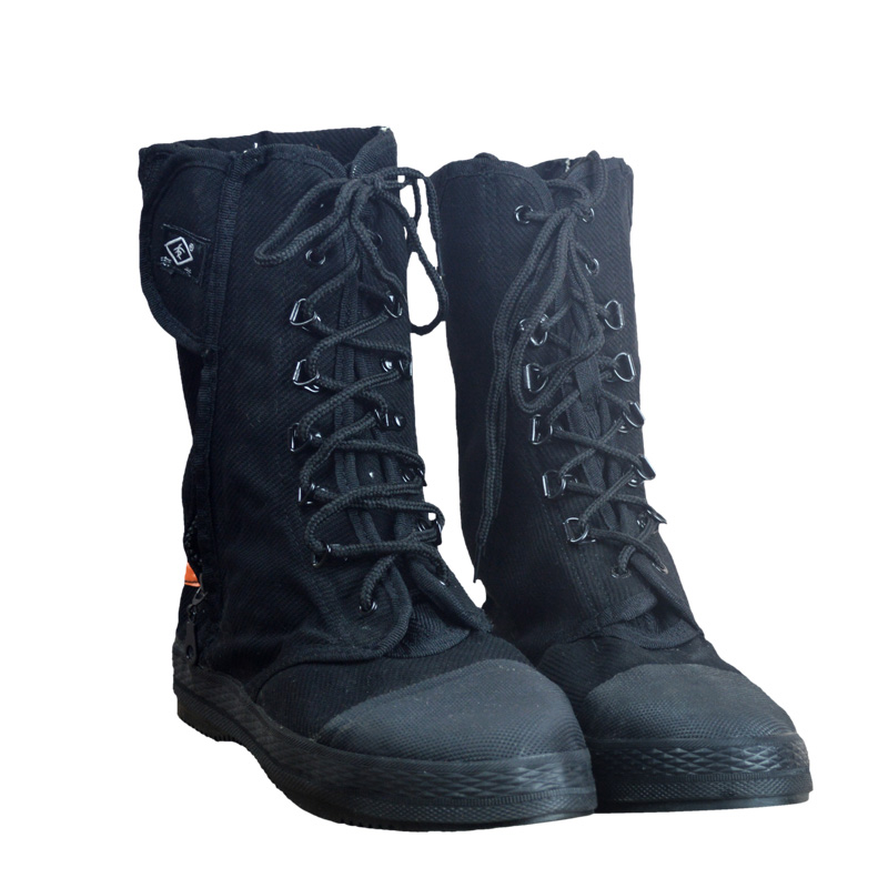 Fire boots Rescue rescue boots Protective boots Fire shoes Competition boots Snow boots Mountaineering labor insurance shoes