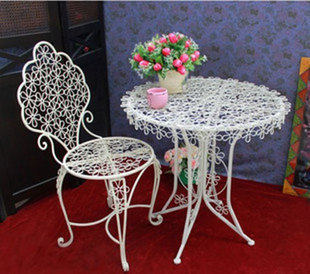 European-style wrought iron table and chair set combination table and chair three-piece set indoor and outdoor leisure table and chair milk tea coffee shop table and chair