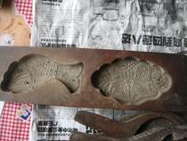 Folk craft carvings intact hardwood old food mold cookie die cookie print chocolate mold bump