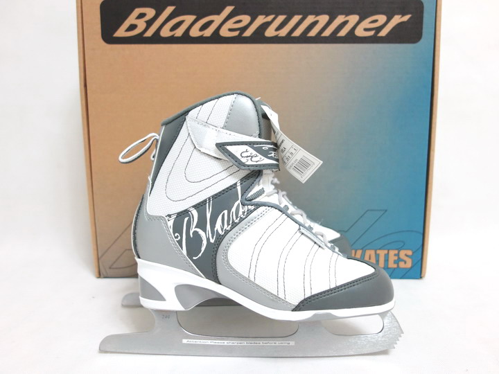 Italian RB Figure Shoes Ice Knife Shoes Maple Leaf Ice Hockey Shoes White Skating Shoes Adults Children's Skating Shoes