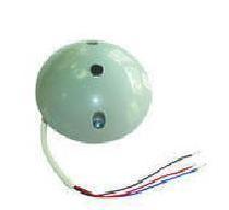 Mushroom-shaped low noise and low distortion sensitivity pickup