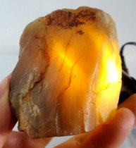 251 grams of authentic Bahrain stone national stone Fuhuang stone chicken blood stone frozen stone colored stone