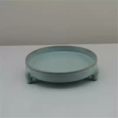 Ru kiln green glaze three-legged washing pen wash Jingdezhen antique porcelain antique old goods collection collection