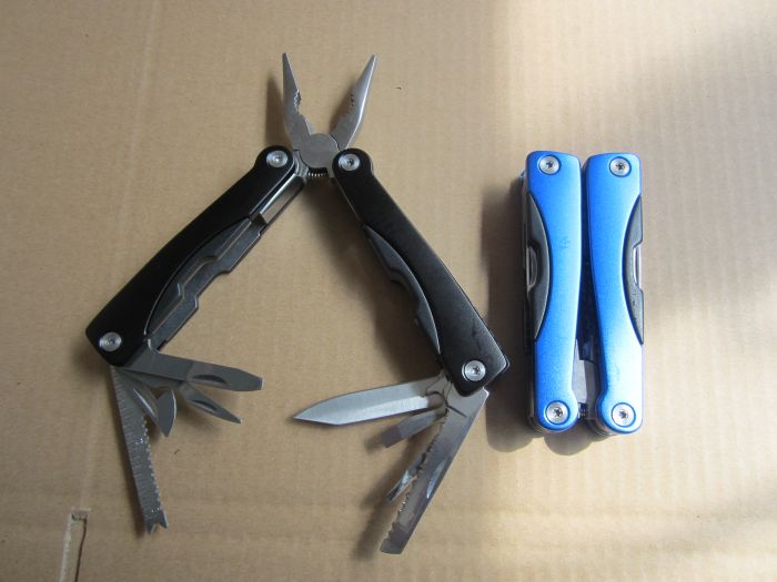 Outdoor multifunctional pliers vise pliers folding bottle opener knife pliers