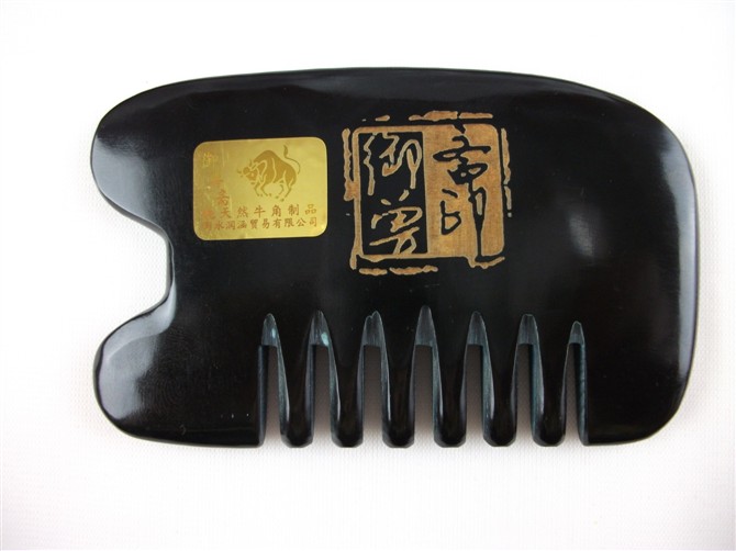 Thickened scraping comb Holographic Green Oasis Horn Scraping Board Natural Horn Comb Scraping Comb Head Shaved Head