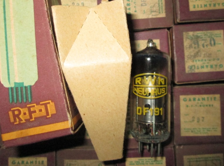 East German RTF 191 192 Vacuum Tube WF EF