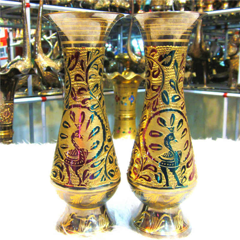 Pakistan handicraft import Pakistan copper bronze carved vase gift factory direct sales to hedge the price