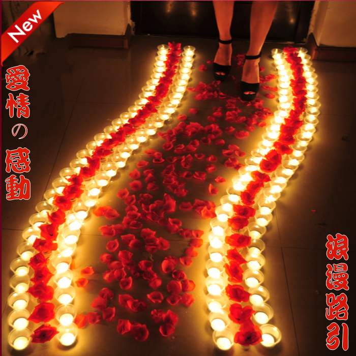 Romantic creative candle rose set candle road set touching proposal proposal birthday party lead way