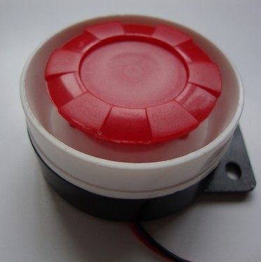 Small sirens emit harsh police car sounds Siren horn sirens can be equipped with host sirens