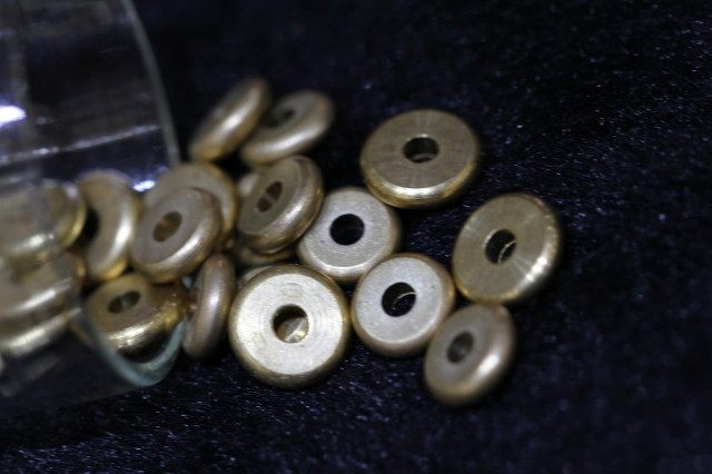 620 pure copper Tibetan Buddhist bead accessories plain spacer, the hole is 0.2cm, the diameter is 0.8cm